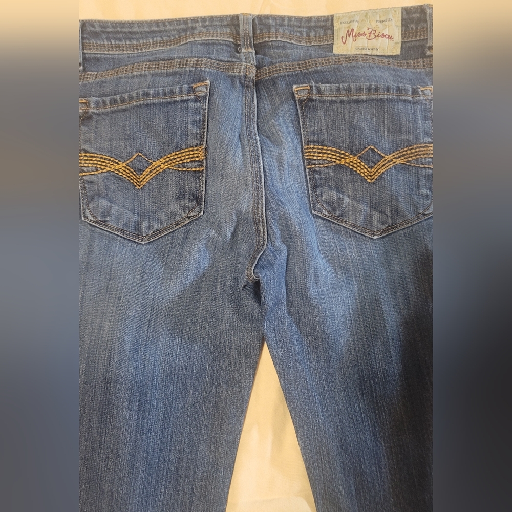 Women's Miss Bison size 29 waist boot cut jeans